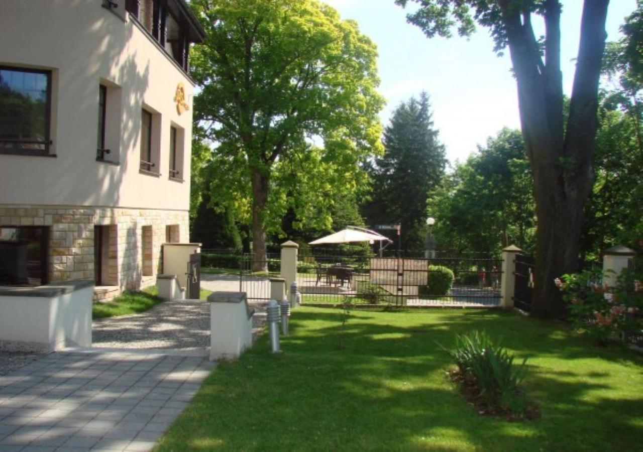 Jasny Dwor Hotel Polanica-Zdrój Exterior foto