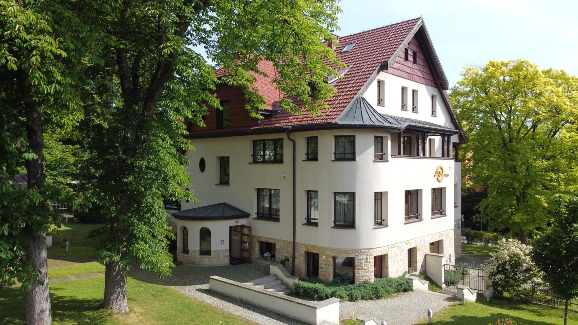 Jasny Dwor Hotel Polanica-Zdrój Exterior foto
